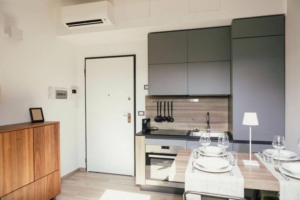 Ferienwohnung Casa Savo - Parcheggio Gratuito Nella Blu Area Genua Exterior foto